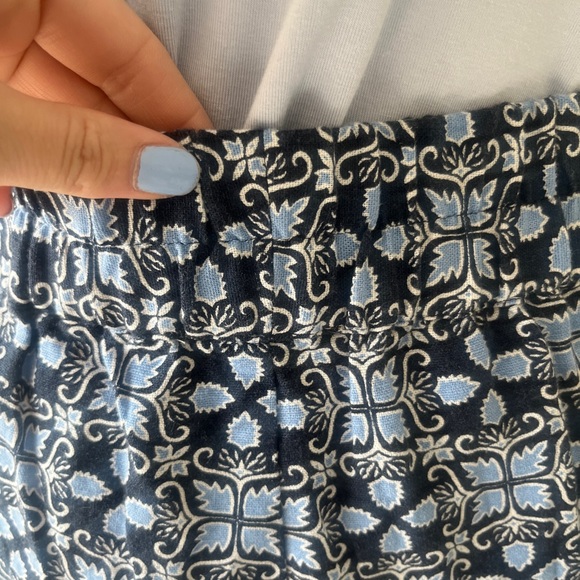 LOFT Outlet Linen Blend Blue Printed Skirt - Size Medium Petite - Picture 9 of 10